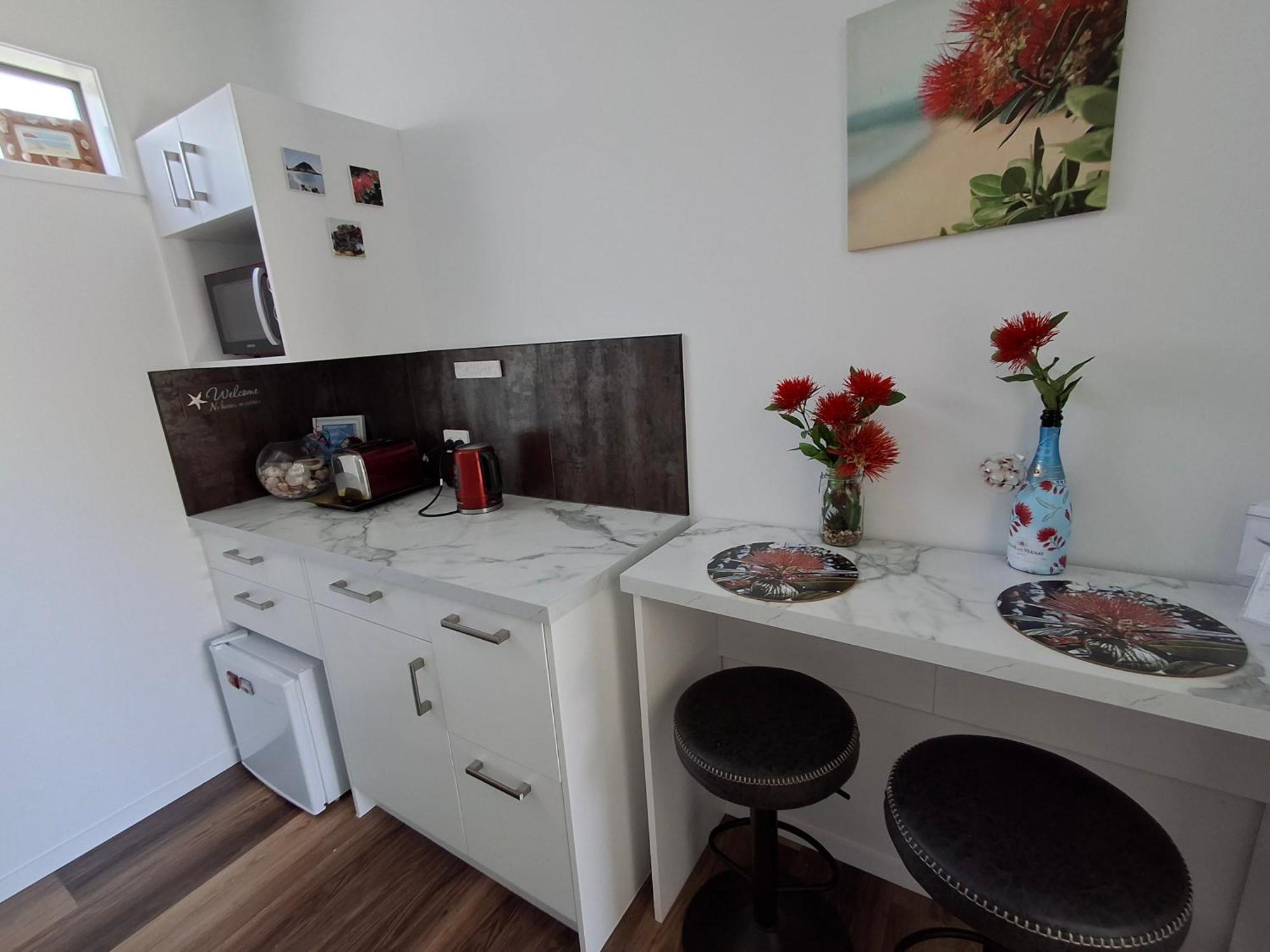 Papamoa Beach, Pohutukawa Deluxe Studio, On Hugoway Εξωτερικό φωτογραφία