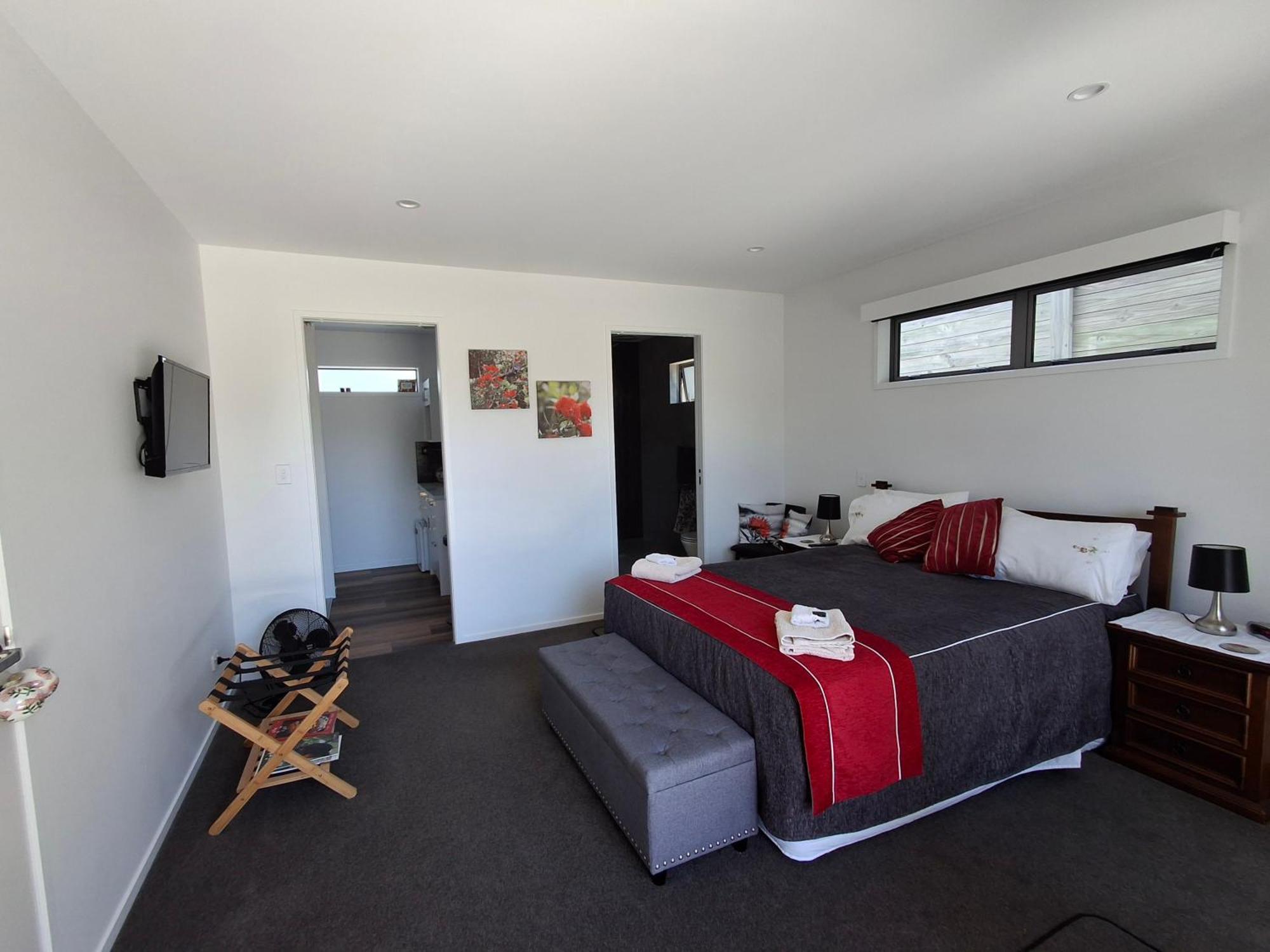 Papamoa Beach, Pohutukawa Deluxe Studio, On Hugoway Εξωτερικό φωτογραφία
