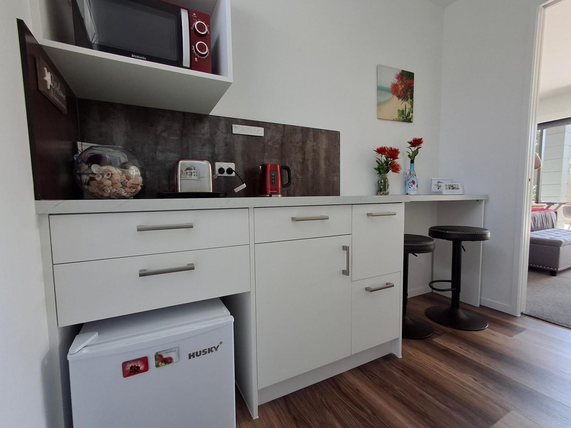 Papamoa Beach, Pohutukawa Deluxe Studio, On Hugoway Εξωτερικό φωτογραφία